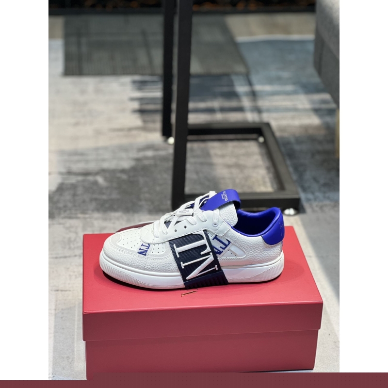 Valentino Sneakers